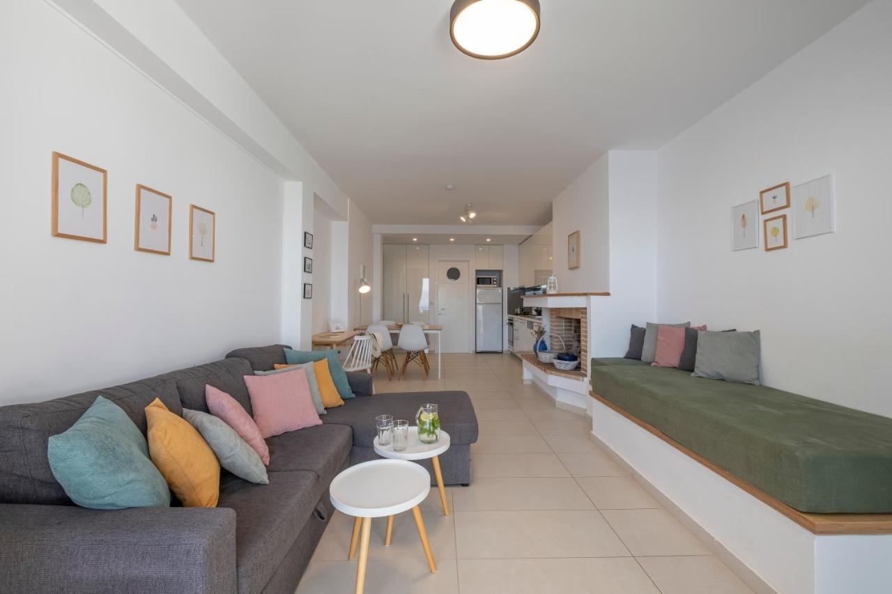 Meli Apartments & Villas Kivérion エクステリア 写真