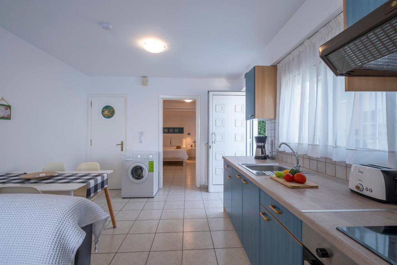 Meli Apartments & Villas Kivérion エクステリア 写真