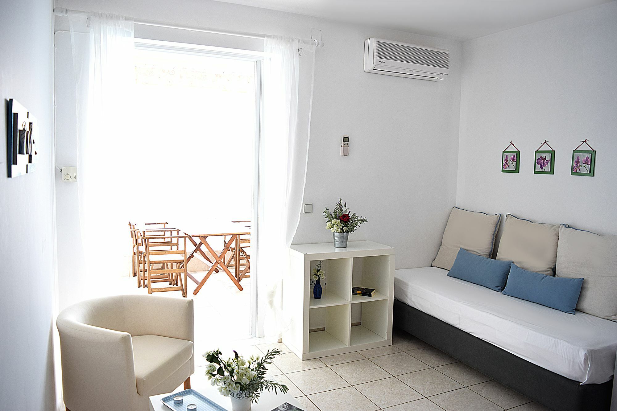 Meli Apartments & Villas Kivérion エクステリア 写真